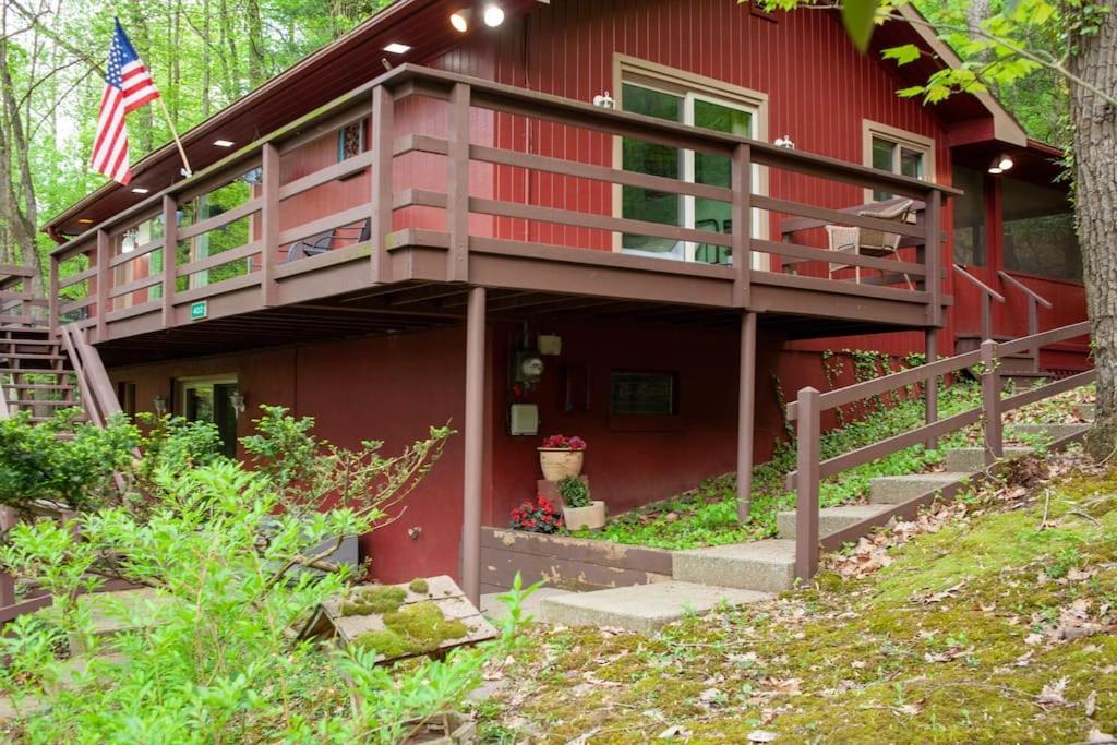 Modern Cabin With Hot Tub Grill Lake Beach Wineries Hiking Fishing And Hershey Park Family And Pet Friendly Superhosts On Ab&B Mount Gretna Exterior foto