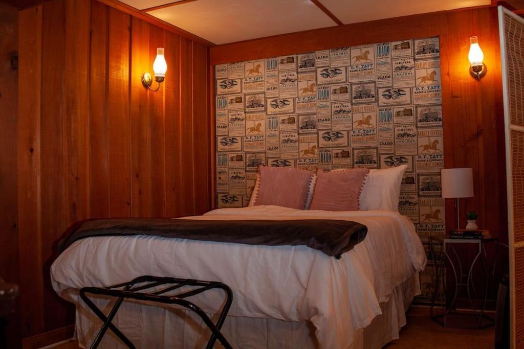 Modern Cabin With Hot Tub Grill Lake Beach Wineries Hiking Fishing And Hershey Park Family And Pet Friendly Superhosts On Ab&B Mount Gretna Exterior foto